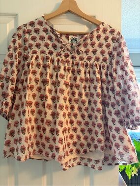 Called to Surf
Women’s Floral Peasant Blouse - M